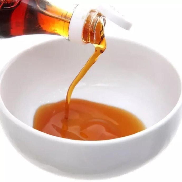 Nước Mắm Công Nghiệp: Phổ Biến, Giá Thành Dễ Tiếp Cận, Độ Đạm Có Thể Lên Đến 50 - 60 Độ, Vị Dịu Hơn