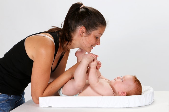 Tã Có Độ Thấm Hút Mạnh, Dễ Chịu Cho Da Bé