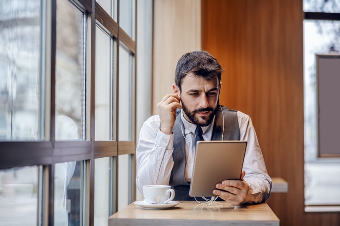 Tai Nghe Tương Thích Trợ Lý Ảo Google: Mở Rộng Phạm Vi Sử Dụng