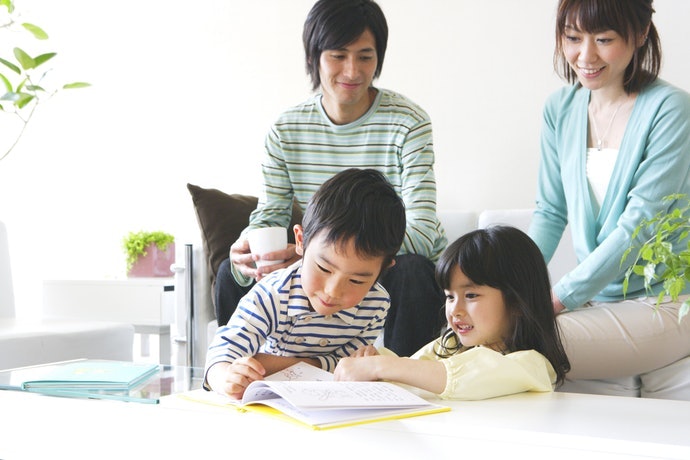 Gắn Kết Tình Cảm Giữa Trẻ Với Gia Đình