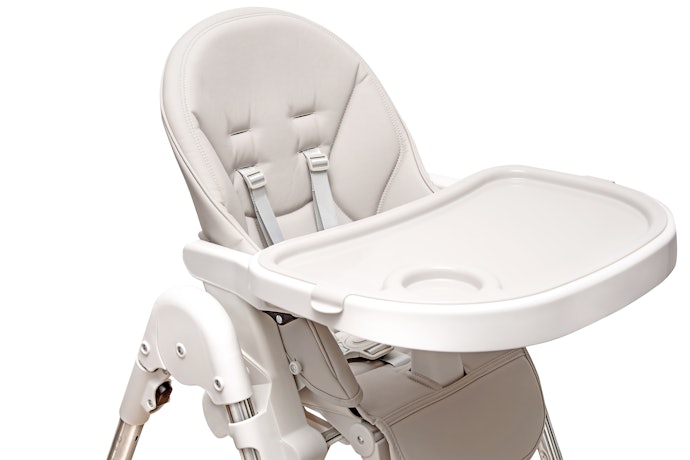Chọn Ghế Ăn Dặm Đai Khóa 3 - 5 Điểm, Có Khóa Bánh Xe Hoặc Bộ Phận Chống Trơn Trượt Chân Ghế