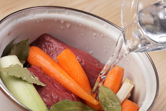 Hạt Nêm Vị Bò: Vị Umami Đậm Đà, Hợp Với Súp Thịt Hầm