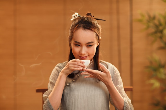 Trâm Cài Lộng Lẫy, Bắt Mắt Cho Lễ Phục Hoặc Trang Phục Cổ Điển