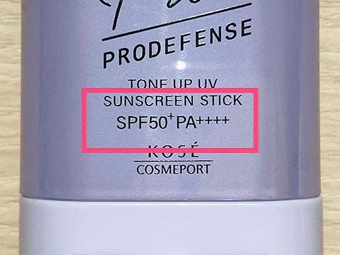 SPF50/PA++++: Dùng Khi Đi Biển Hoặc Tiếp Xúc Lâu Với Ánh Nắng