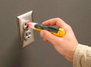 Bút Kiểm Tra Dòng Điện, Cực Tính: Khi Lắp Thiết Bị Điện