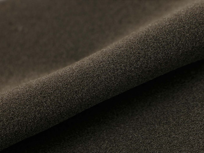 Sợi Urethane: Co Giãn Tốt, Không Gây Đau Tai