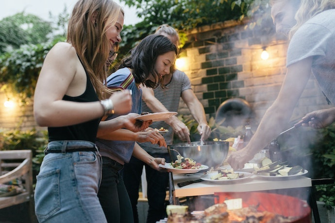 Chọn Khách Sạn Có Các Dịch Vụ Kèm Theo Như Tổ Chức Tiệc, BBQ Nếu Có Nhu Cầu