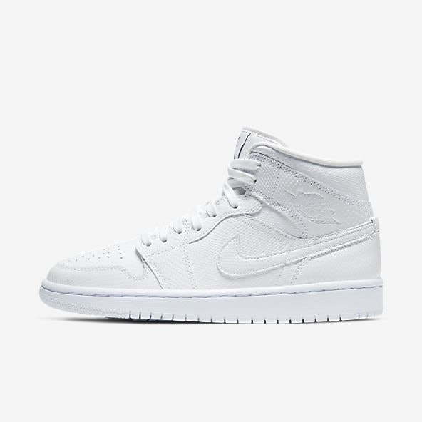 Air Jordan: Sự Lựa Chọn Hoàn Hảo Cho Những Người Yêu Thích Bóng Rổ!
