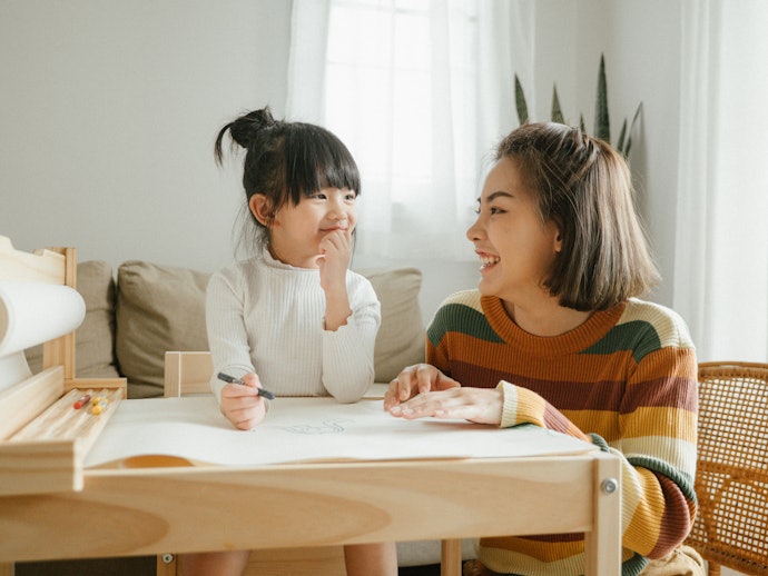 Bài Hát Và Tranh Ảnh Bắt Mắt Thu Hút Bé Mới Bắt Đầu Làm Quen