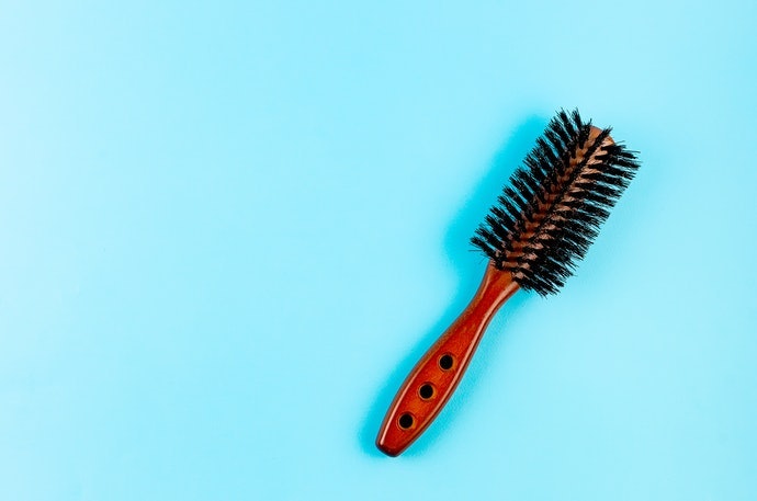 Lược Làm Từ Lông Động Vật: Để Chải Mượt Và Hoàn Thiện