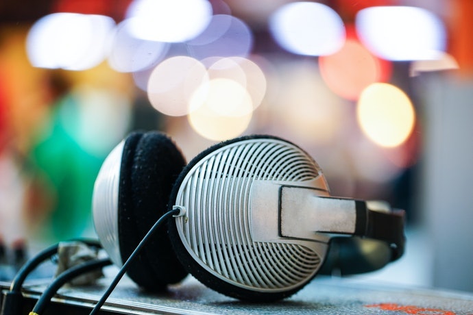 On-Ear Headphone: Nhẹ, Phù Hợp Khi Sử Dụng Trong Thời Gian Dài