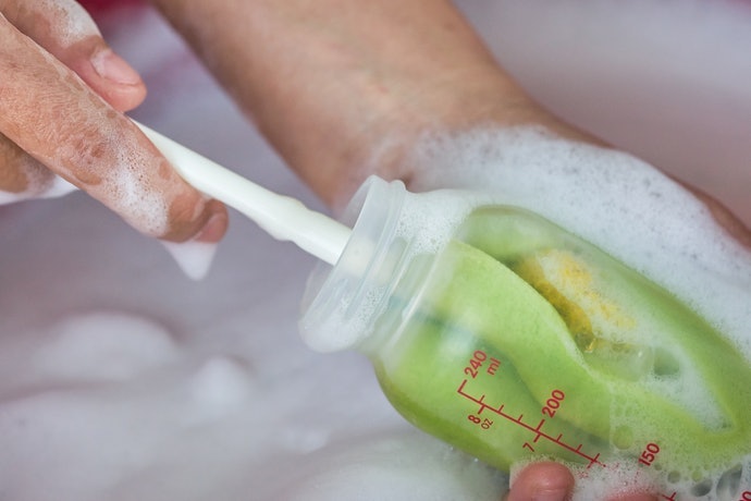 Cọ Rửa Chất Liệu Mút Xốp: Tương Thích Cả Nhựa Và Thủy Tinh