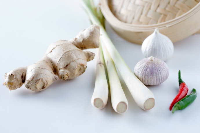 Chứa Tỏi, Sả, Riềng, Cơm Dừa: Thêm Hương Vị Cho Món Ăn Hoặc Ướp Thịt