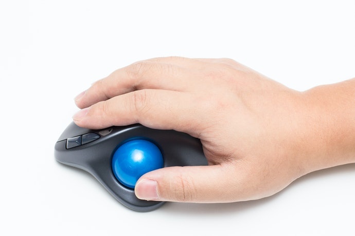Chuột Trackball: Thích Hợp Cho Người Làm Việc Trong Thời Gian Dài