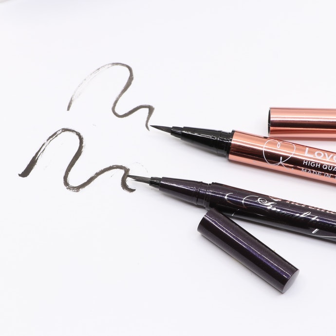 Kẻ Mắt Nước - Liquid Eyeliner: Dễ Tạo Đường Kẻ Mảnh, Sắc Nét, Vẽ Mi Dưới.