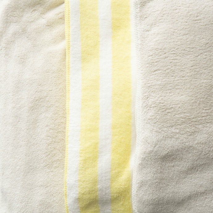 Sợi Microfiber: Nhẹ, Nhanh Khô, Tiết Kiệm Thời Gian