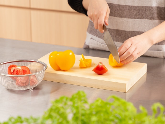 Độ Dày 3cm Trở Lên: Hấp Thụ Lực Tốt, Hạn Chế Mỏi Tay