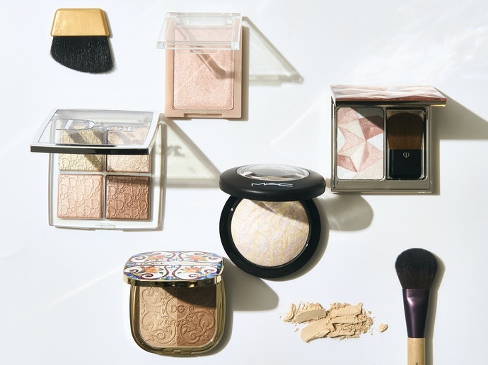 Highlighter Dạng Bột Phấn: Dễ Dàng Sử Dụng Cho Người Mới Bắt Đầu