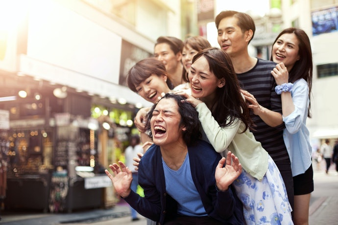 Ống Kính Tiêu Chuẩn Cho Những Khoảnh Khắc Đời Thường