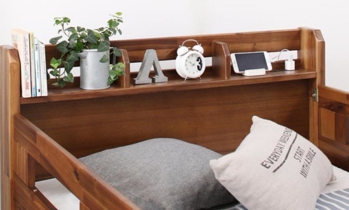 Loại Có Kệ Đầu Giường Rất Tiện Lợi