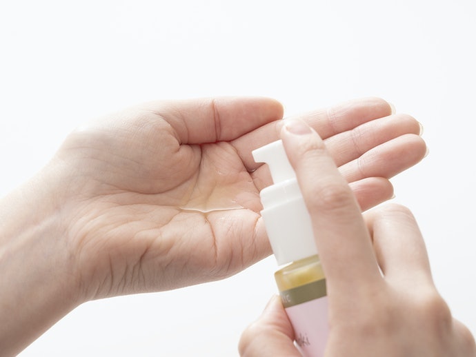 Làn Da Nhạy Cảm Và Muốn Dưỡng Ẩm Chọn Loại “Tinh Chế” (Purified)