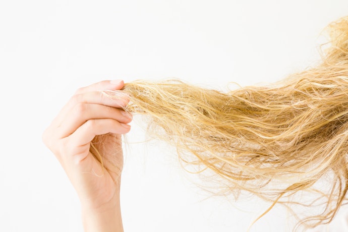Tóc Sau Nhuộm: Giữ Màu Lâu Với Dimethicone, Keratin, Axit Citric