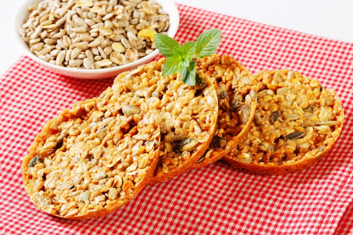 Bánh Ngũ Cốc Ít Chất Béo, Cholesterol Cho Người Quan Tâm Đến Sức Khỏe