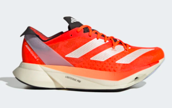 Adidas: Ấn Tượng Trẻ Trung Thường Ngày