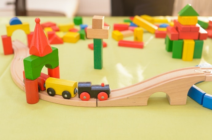 Từ 6 Tháng Tuổi: Đồ Chơi Chuyển Động & Phát Ra Âm Thanh Là Hoàn Hảo