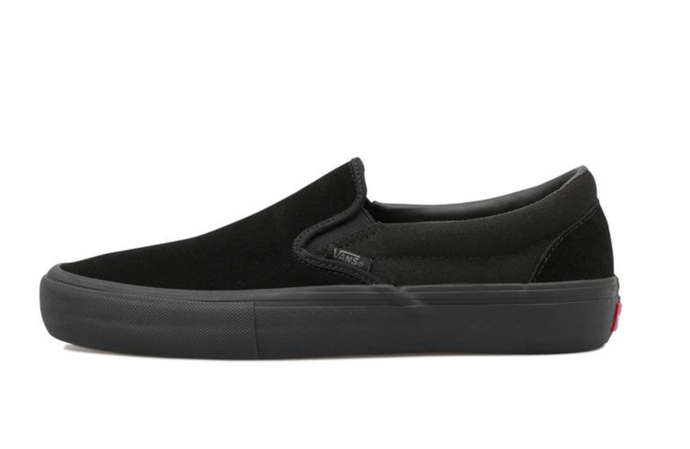 Vans Slip-On - Vans Lười: Không Cần Thắt Dây Giày, Dễ Dàng Tháo Xỏ Nhanh Chóng