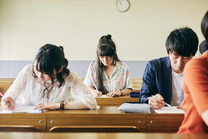Chuẩn Bị Cho JLPT: Chọn Trung Tâm Chuyên Luyện Thi
