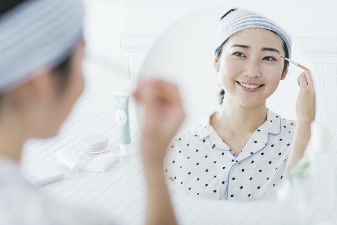 Chọn Gương Có Độ Phóng Đại Phù Hợp Với Mục Đích Sử Dụng