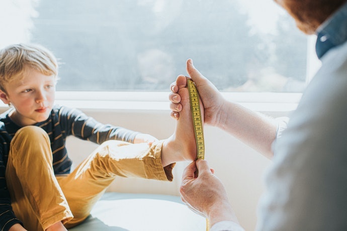Đo Kích Thước Thực Tế Của Bàn Chân Để Chọn Size Dép
