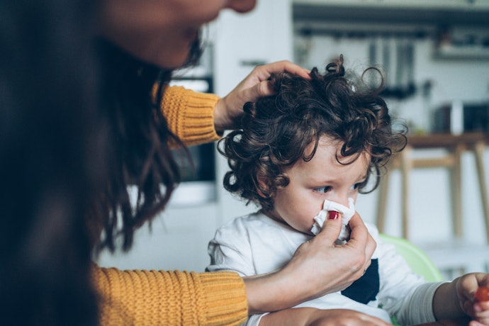Ho Kèm Theo Nghẹt Mũi: Chọn Si Ro Ho Chứa Chất Gây Co Mạch, Chống Sung Huyết