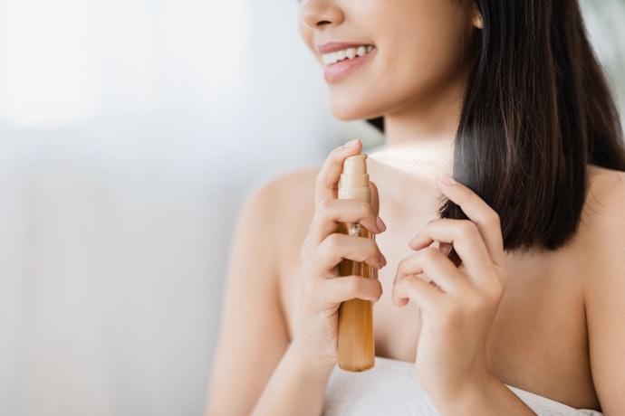 Thành Phần Dưỡng: Chăm Sóc Tóc khỏi Hư Tổn