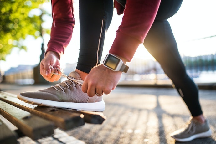 Fitbit Charge 4: Tích Hợp GPS, Hoàn Hảo Để Chạy Bộ