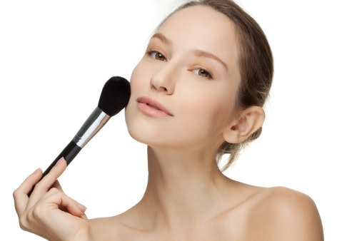 Cách Đánh Má Hồng Phù Hợp Cho Tuổi 30