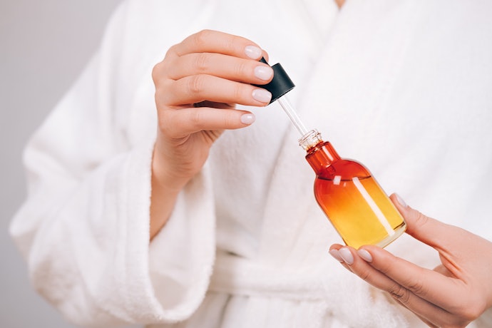 Một Số Lưu Ý Khi Dùng Nước Hoa Vùng Kín