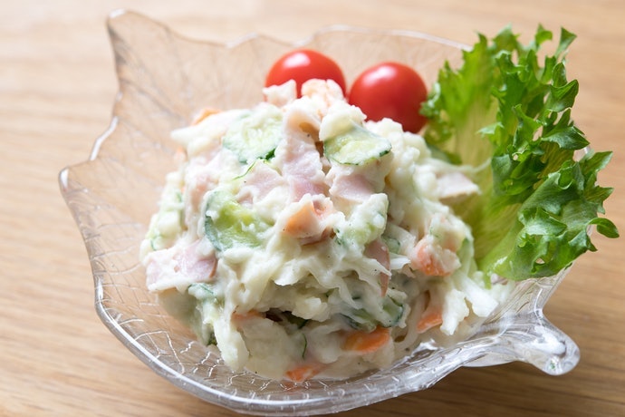 Salad Khoai Tây Và Mì Ý Napolitan