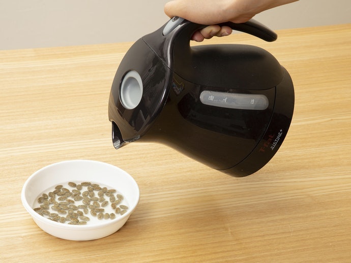 Hâm Nóng Lại Để Bé Dễ Ăn