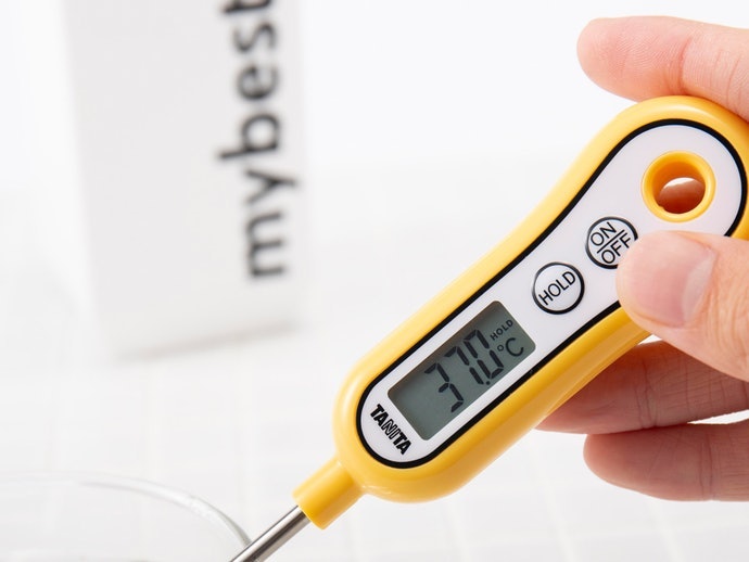Làm Ấm Toàn Bộ Da Đầu Trong 1 Phút Với Nước Nhiệt Độ Khoảng 37°C