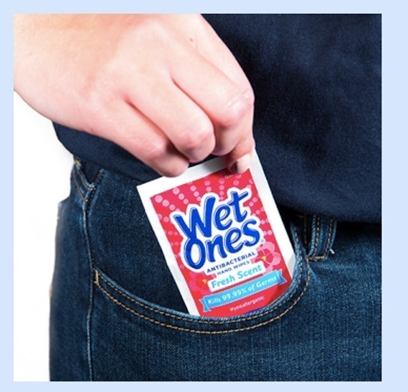 Khăn Ướt Diệt Khuẩn Wet Ones 3