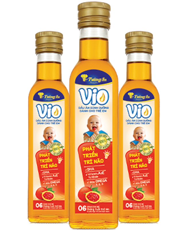 Dầu Ăn Dinh Dưỡng Trẻ Em ViO Gấc 1