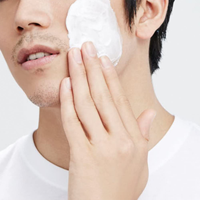 Bọt Cạo Râu ShaveGuard 2