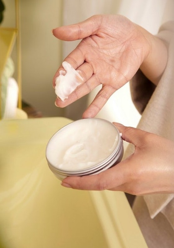 Sáp Tẩy Trang Camomile Sumptuous Cleansing Butter 2