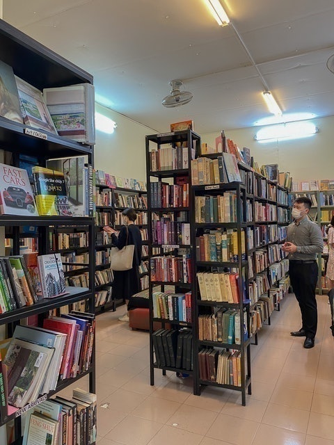 The Bookworm Hanoi 4