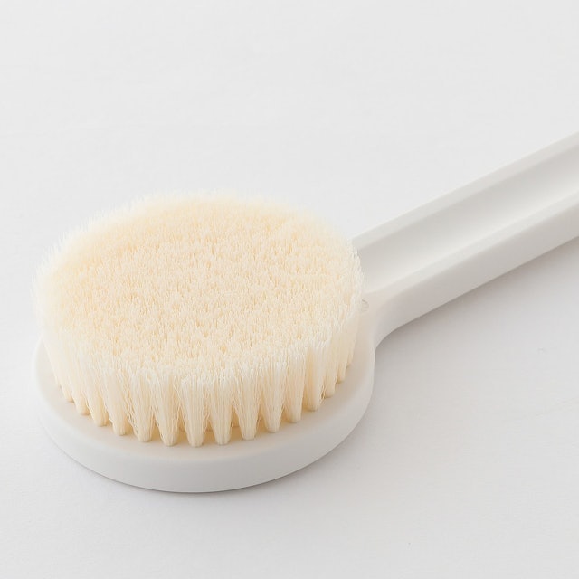 Bàn Chải Tắm  2