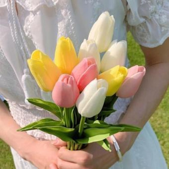 Top 9 Hoa Giả đẹp nhất hiện nay (Để Bàn, Treo Tường, Trang Trí) 4