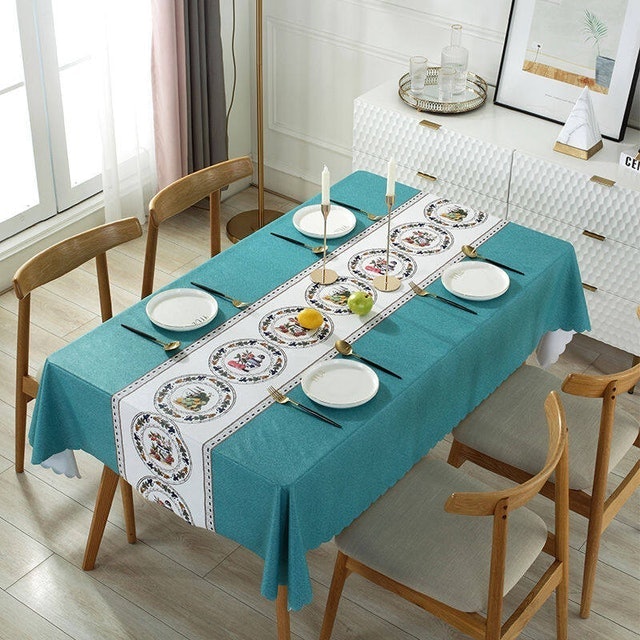 Khăn Trải Bàn Họa Tiết Tinh Tế Lovehome 2