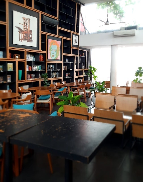 Cafe Sách Nhà Sách Cá Chép 2